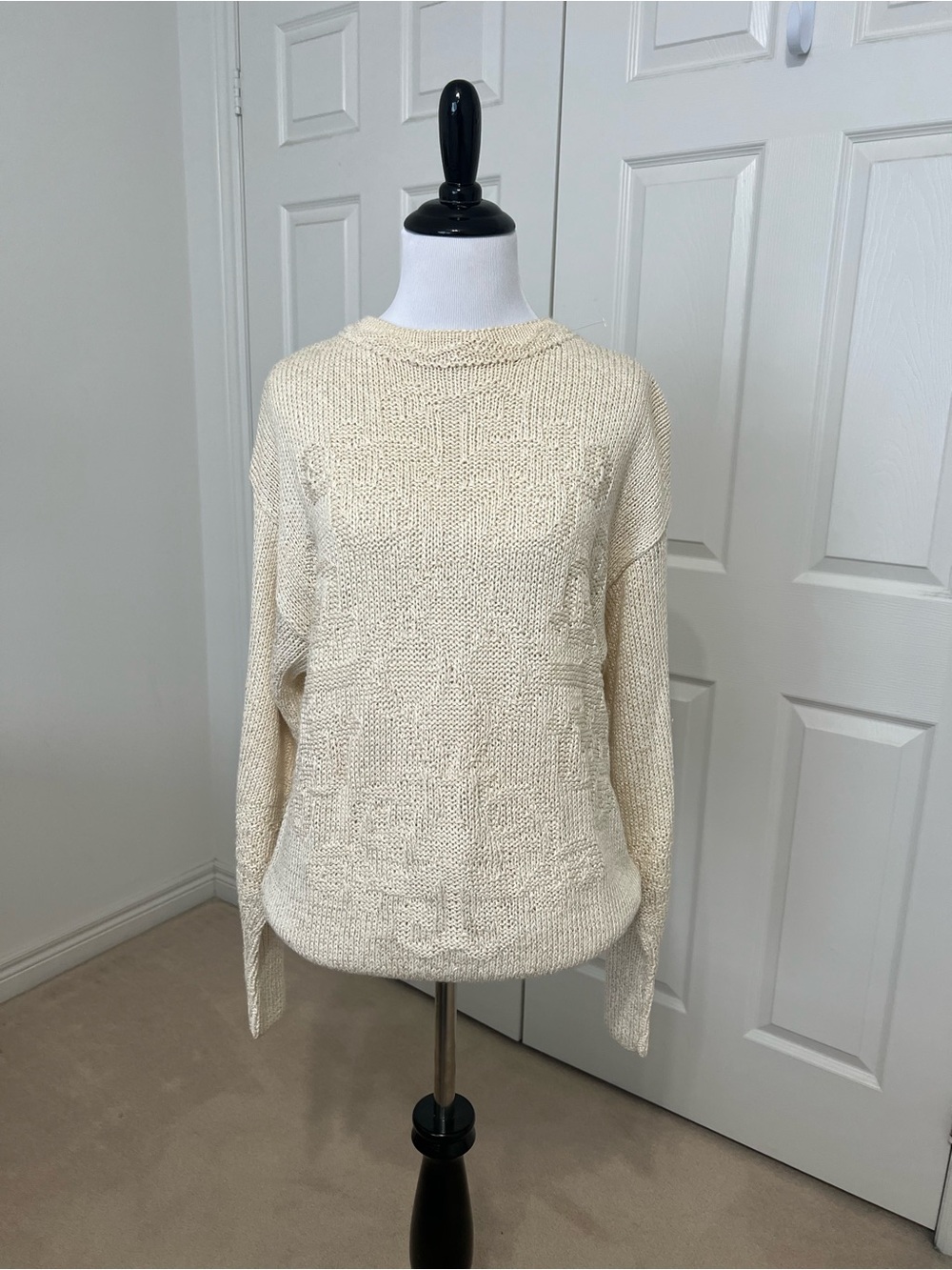 Ellen Tracy Cream Crewneck Jacquard Knit Sweater